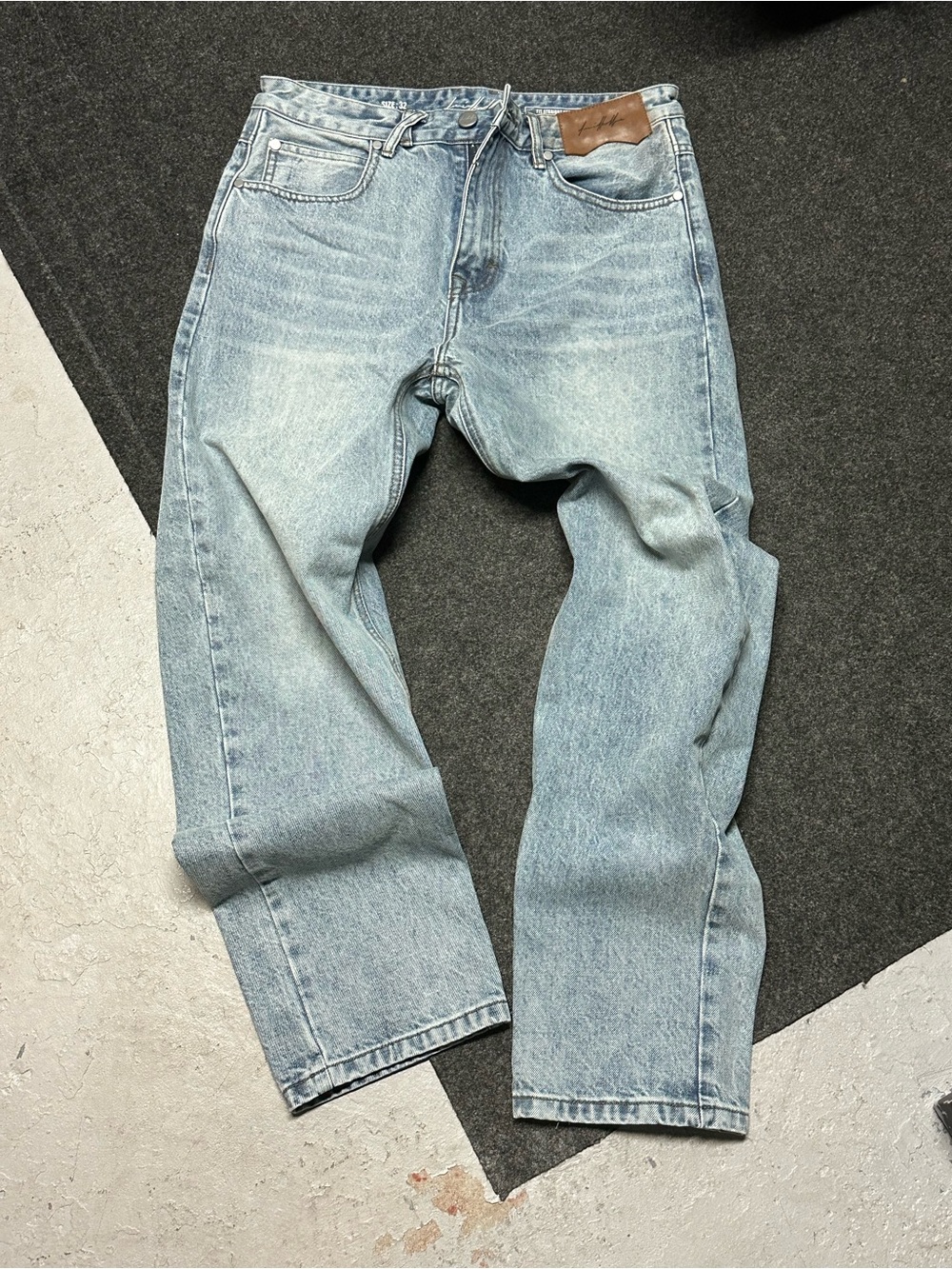 Bydavidkollar 32x32 straight cut denim
